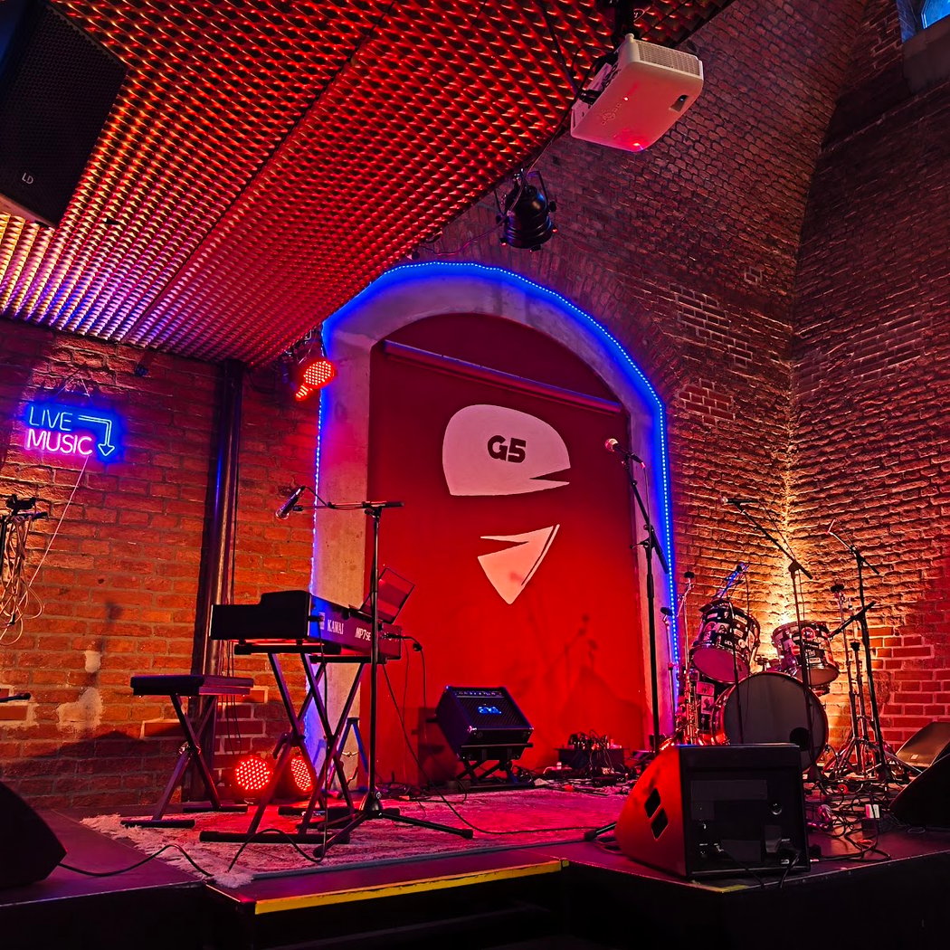 LATIN BRIDGES Latin Night Live 3