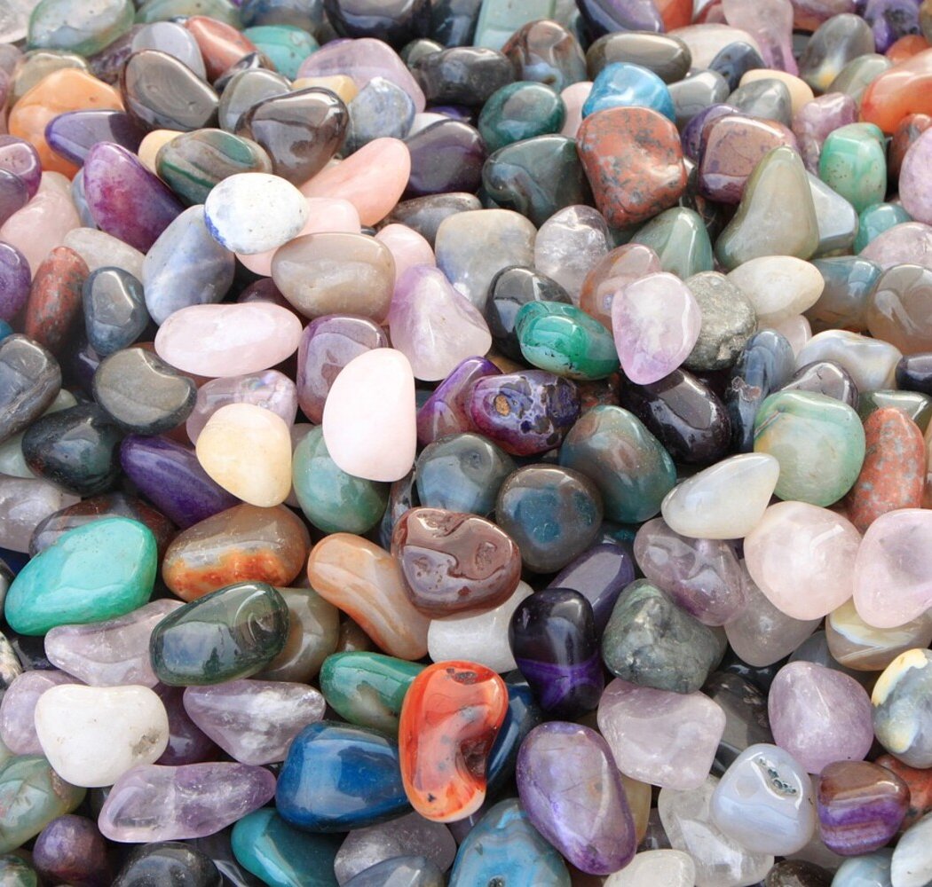 Dig Into Gemstones 1