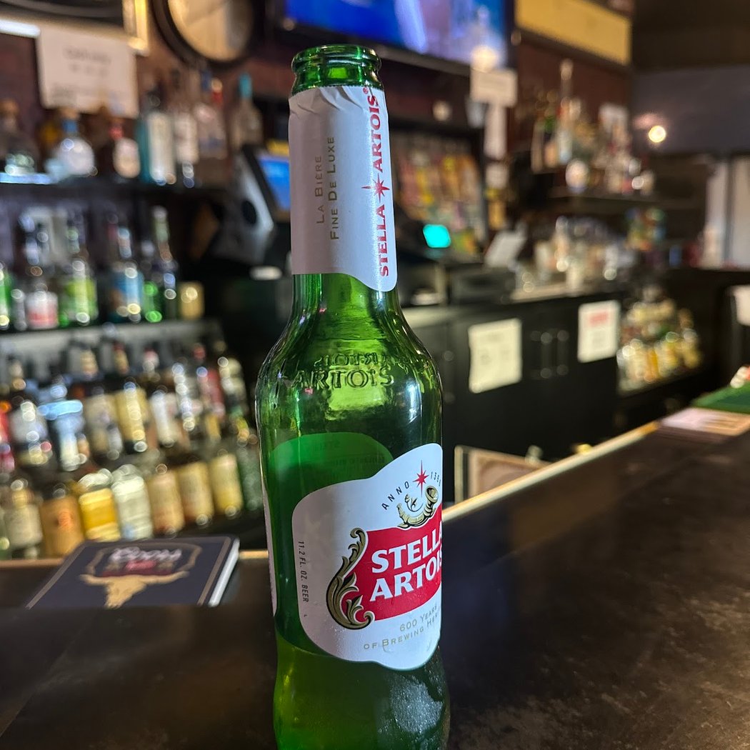 The Dragon Dive Bar and Burgers 1
