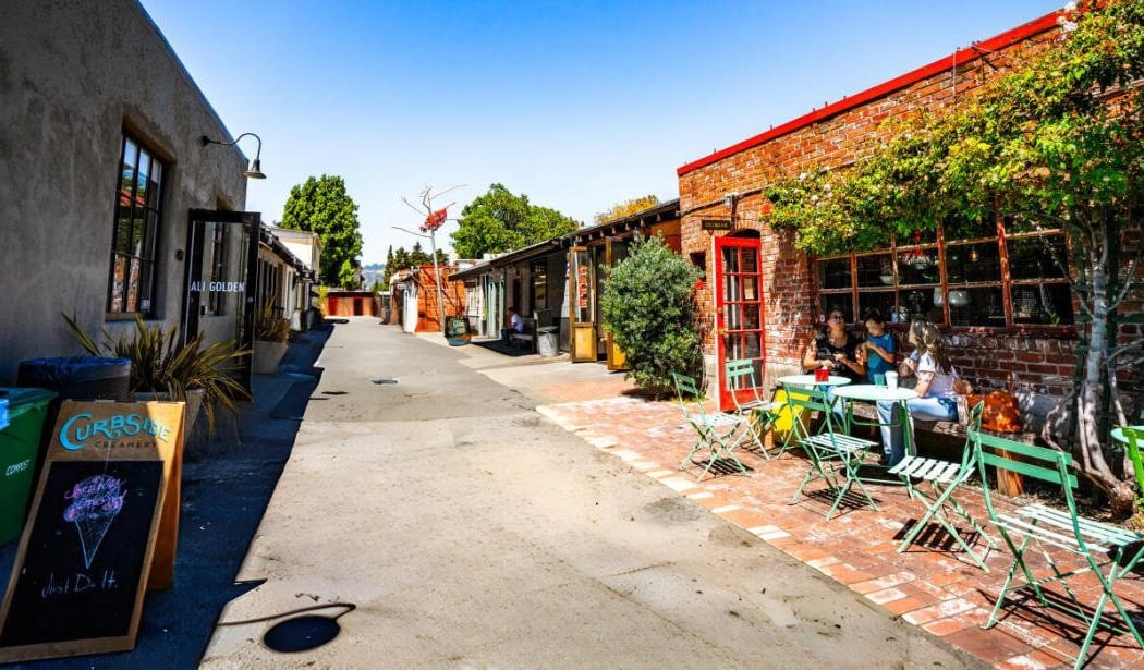 Temescal Alley 3