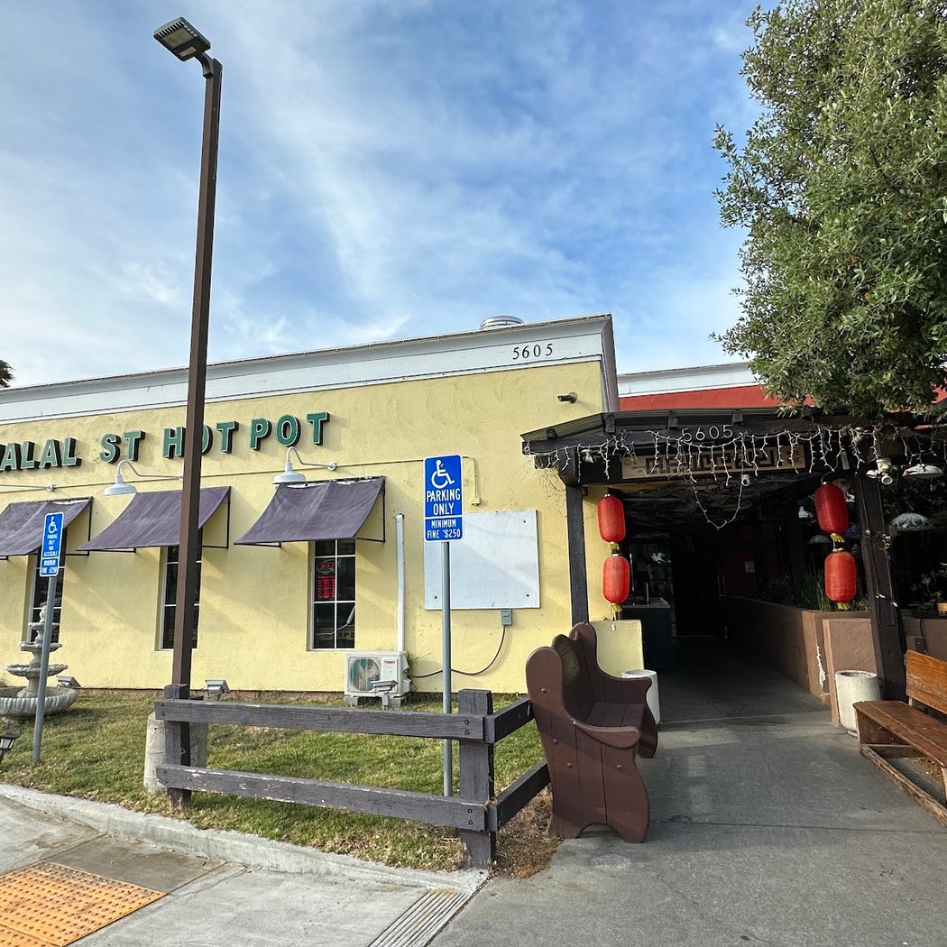 HalalStreet Hot Pot | Newark 2
