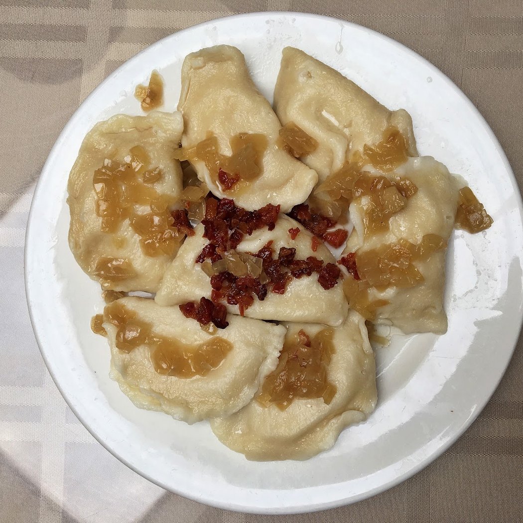 Polish & Slavic Center Cafeteria 5