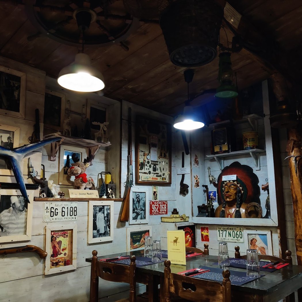 CANADIAN CORNER 2