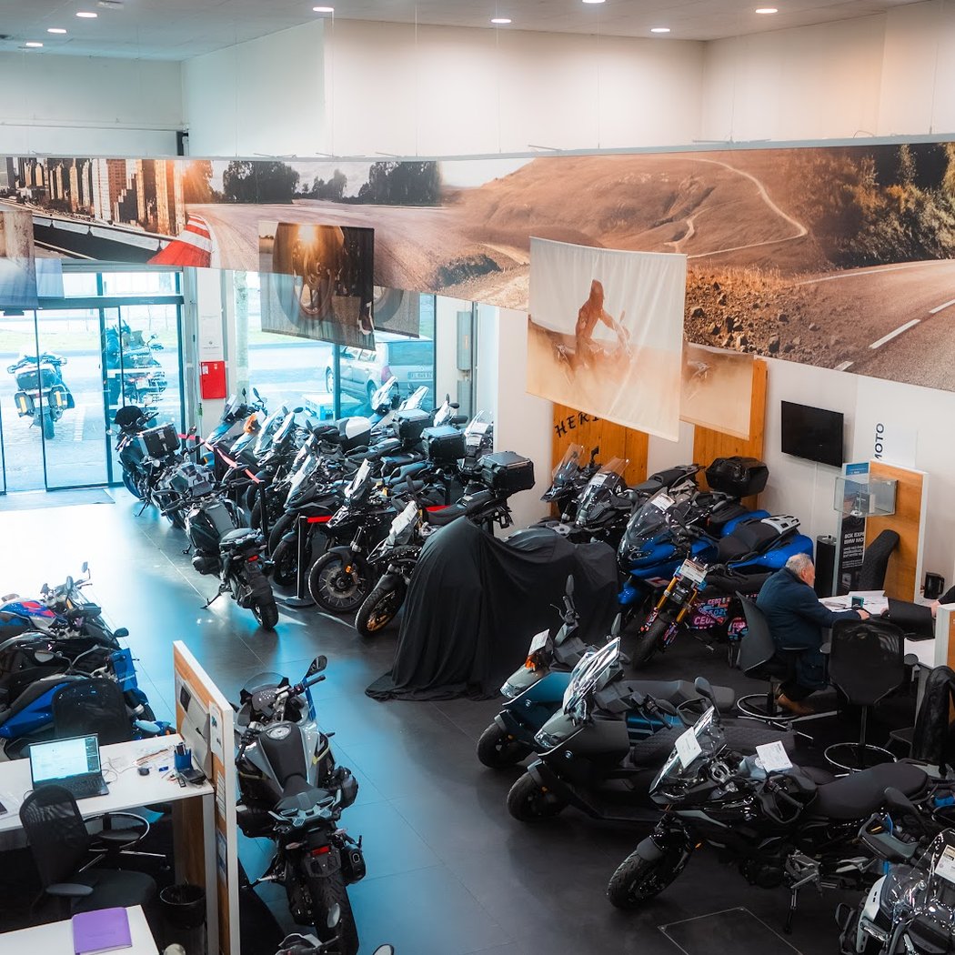 Découvrez la gamme Tour BMW Motorrad 3