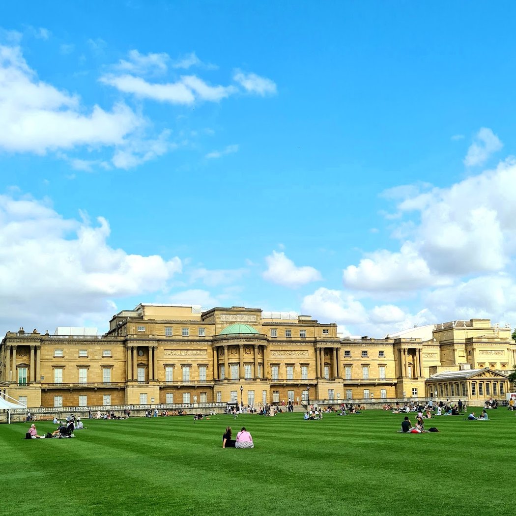 Summer Opening of the State Rooms 1