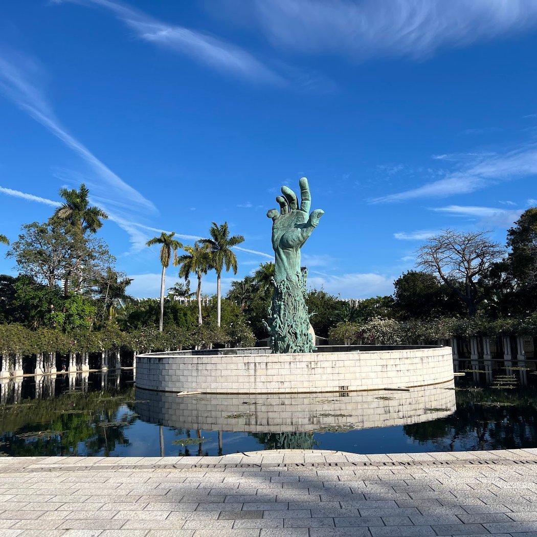 Holocaust Memorial Miami Beach 3