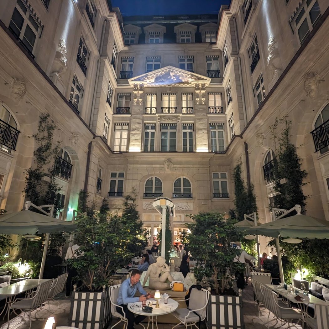 Tea Time at Hôtel de Crillon 5