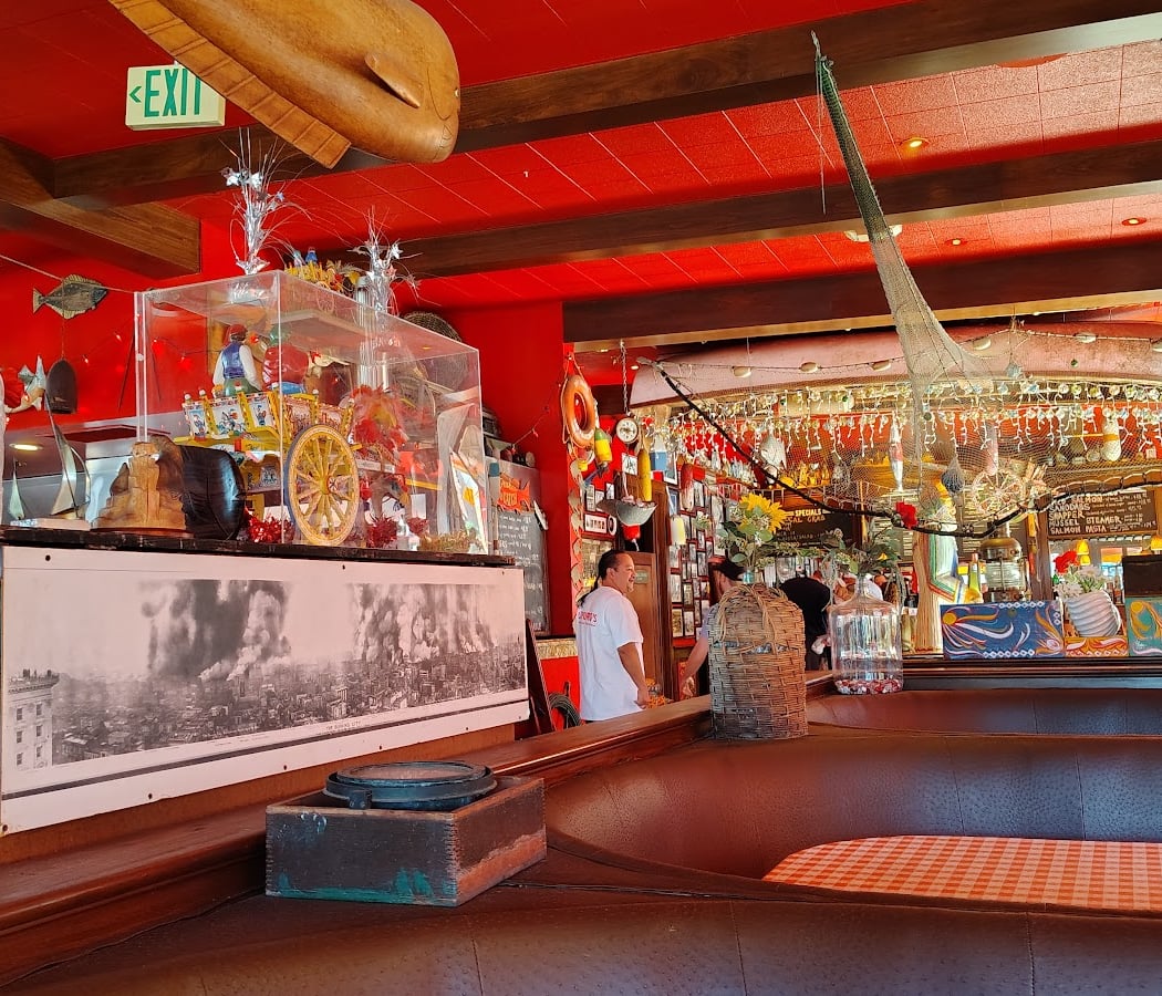 Capurro's Restaurant 3