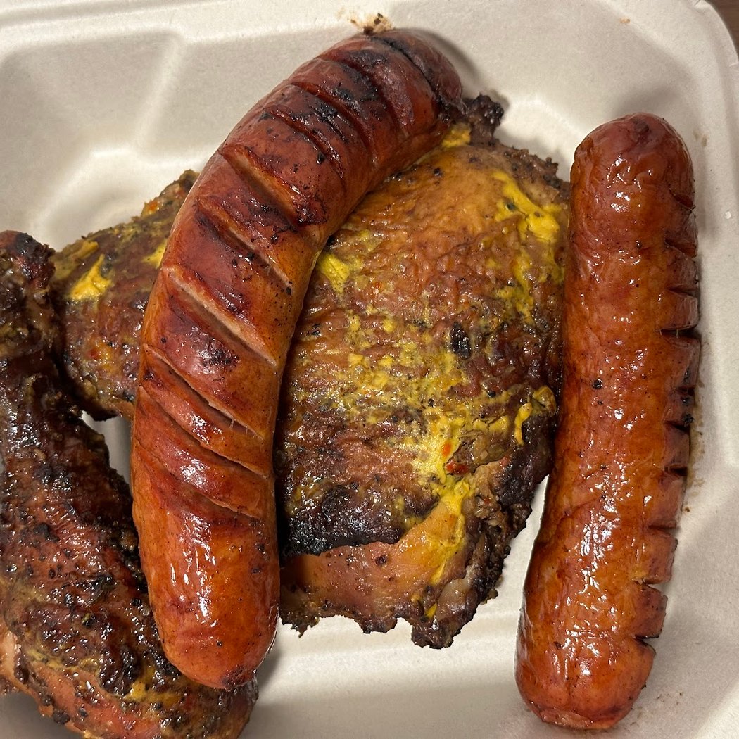 Drew's Barbecue 3