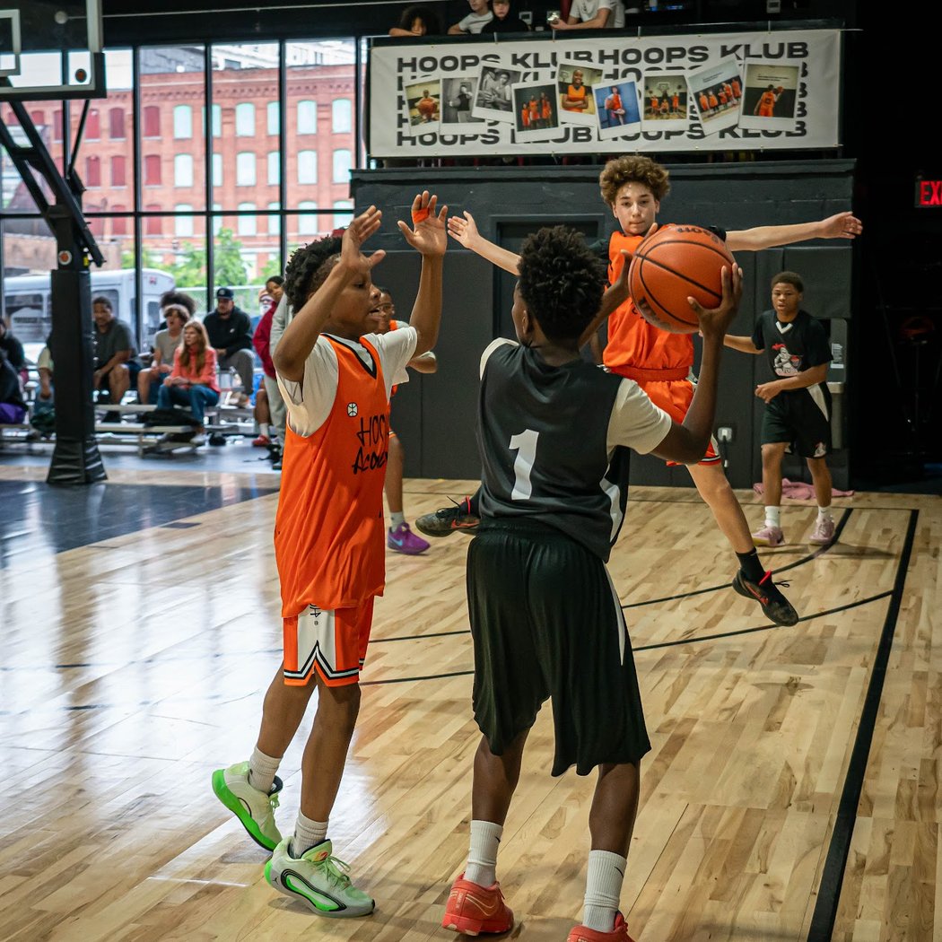 Hoops Klub 1