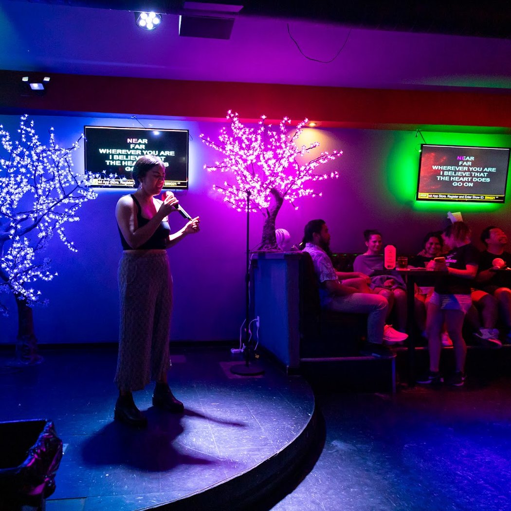 7 Bamboo Lounge 4