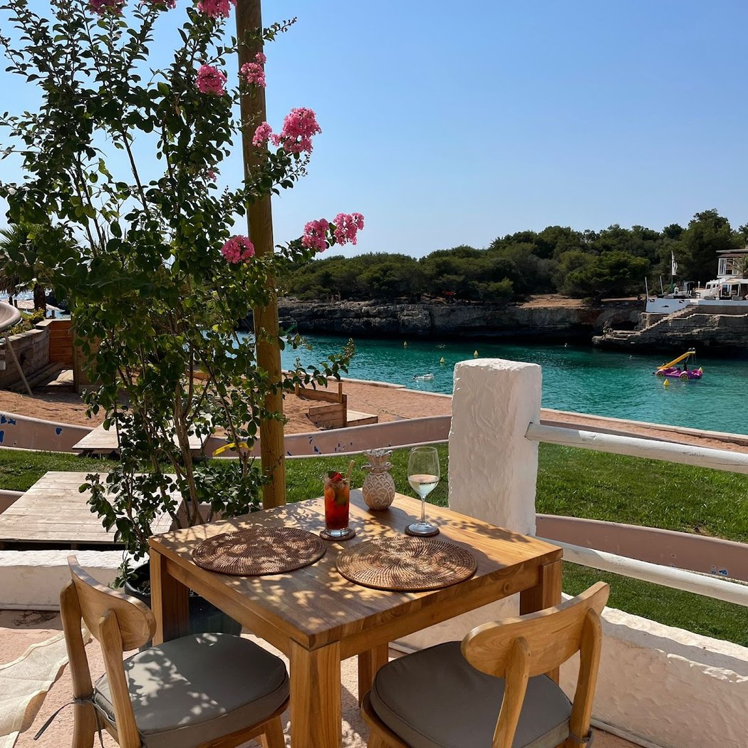 Marea Beach House 1