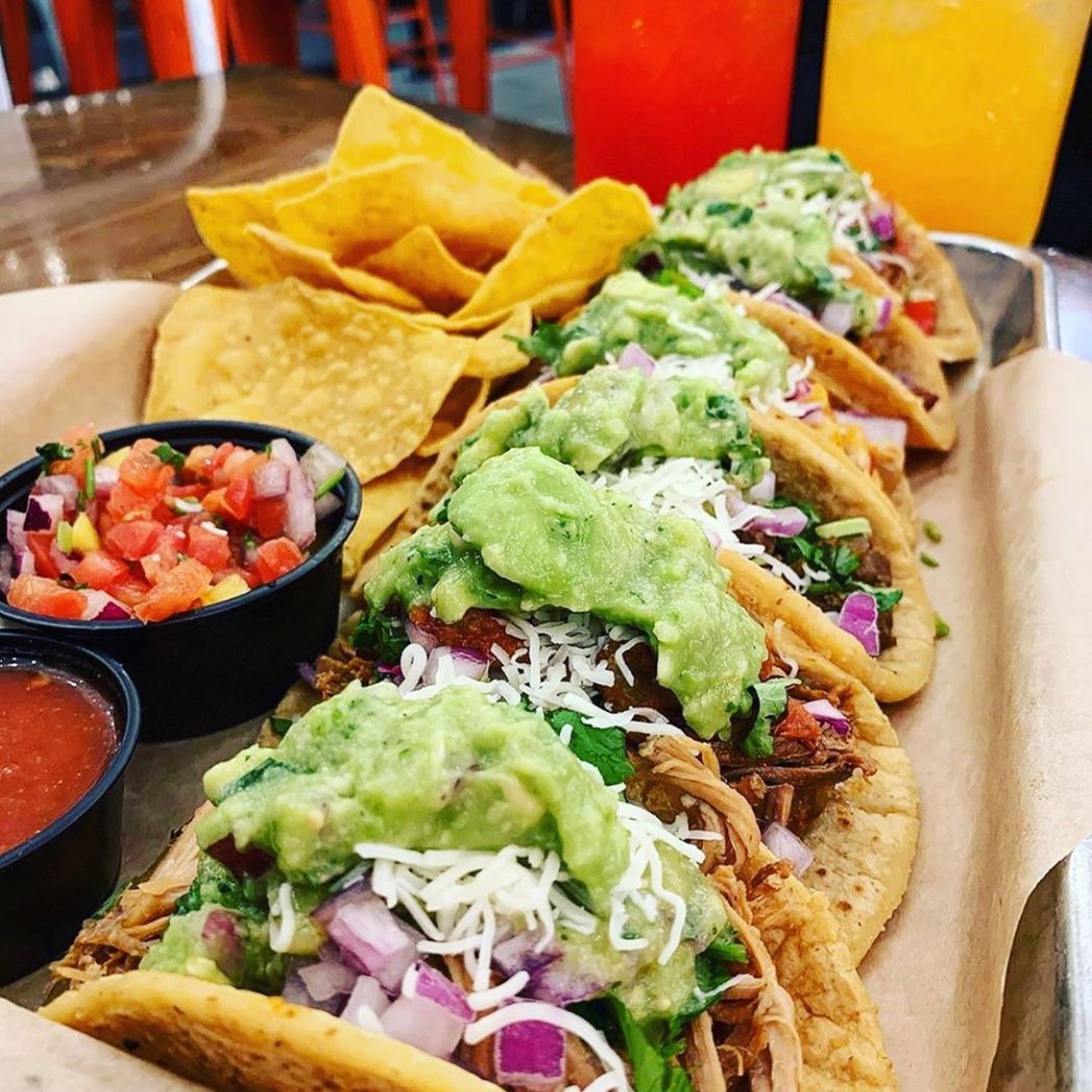 Cinco TacoBar 1