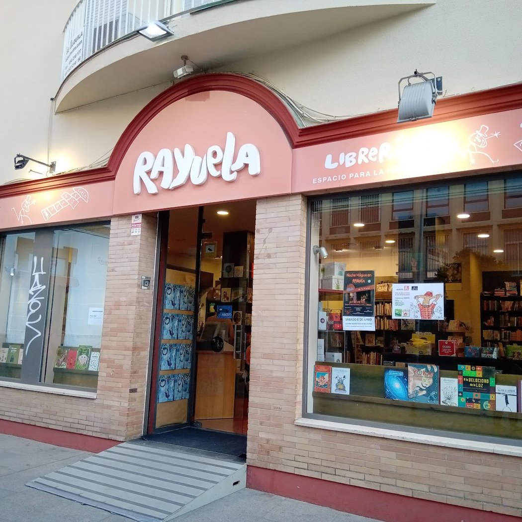 Librería Rayuela Infancia 2