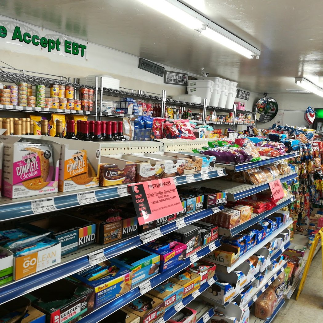 Memorial Beach Market 3