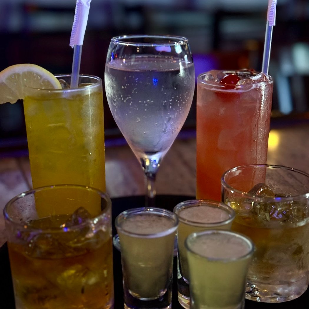 On The Rocks Cocktail Lounge & Private Event Space 3