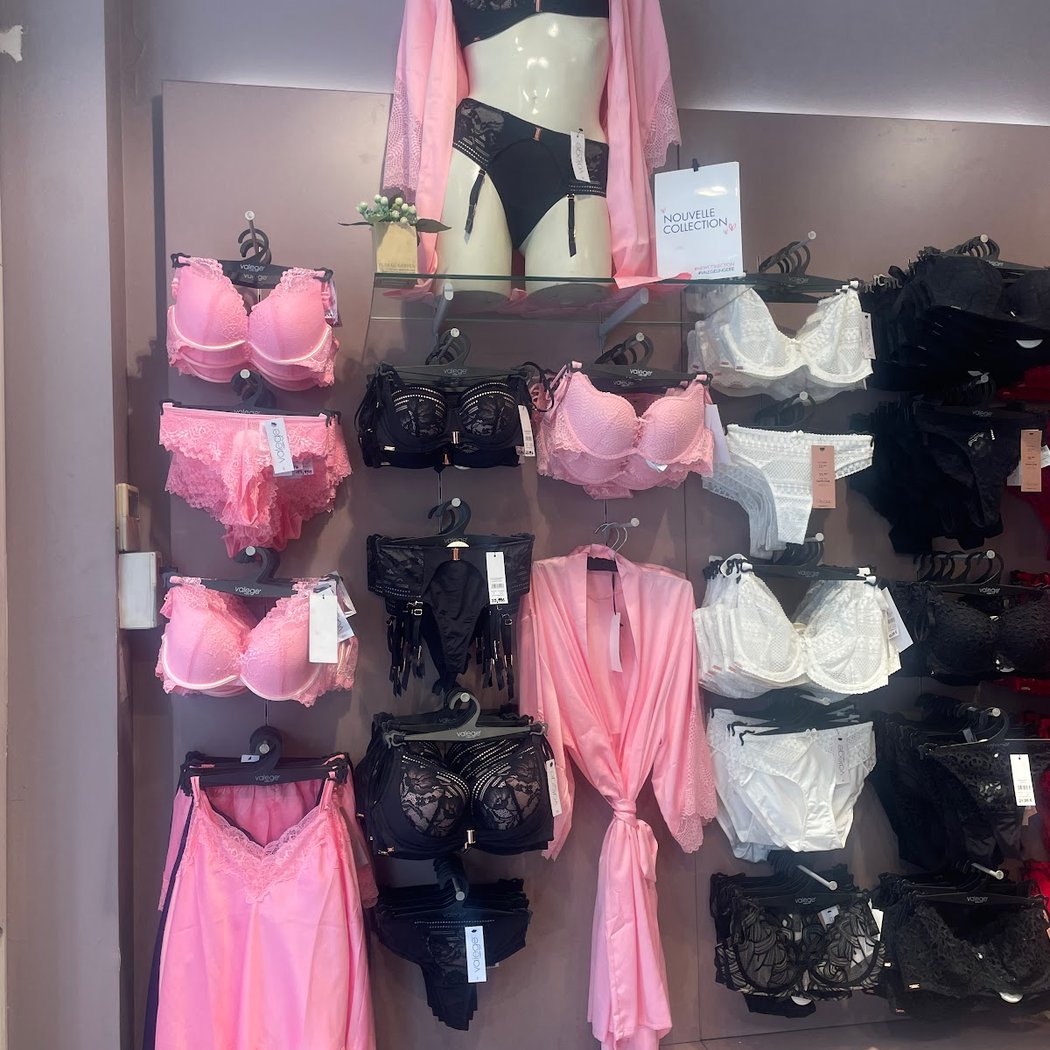 Valege Lingerie 1