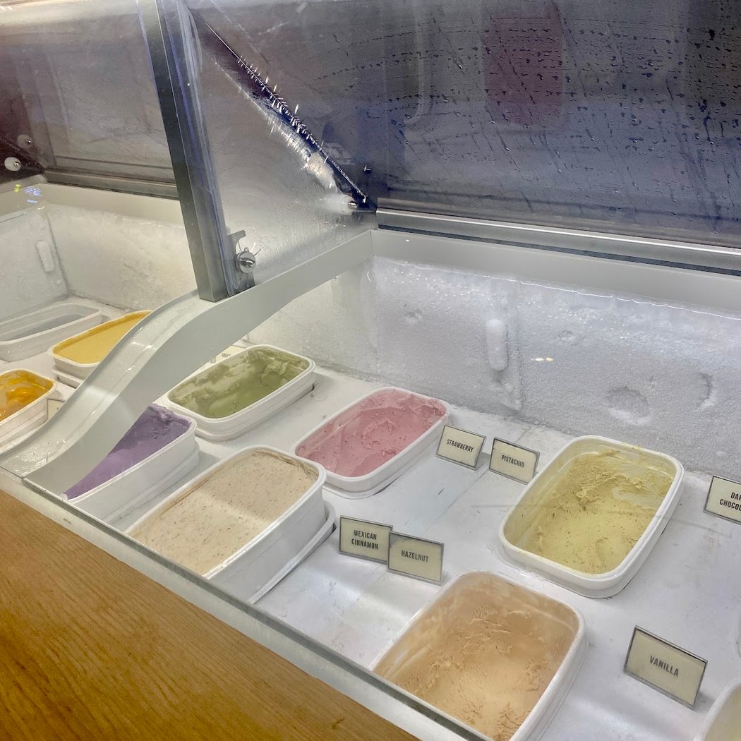 Teo’s Gelato Stand 3