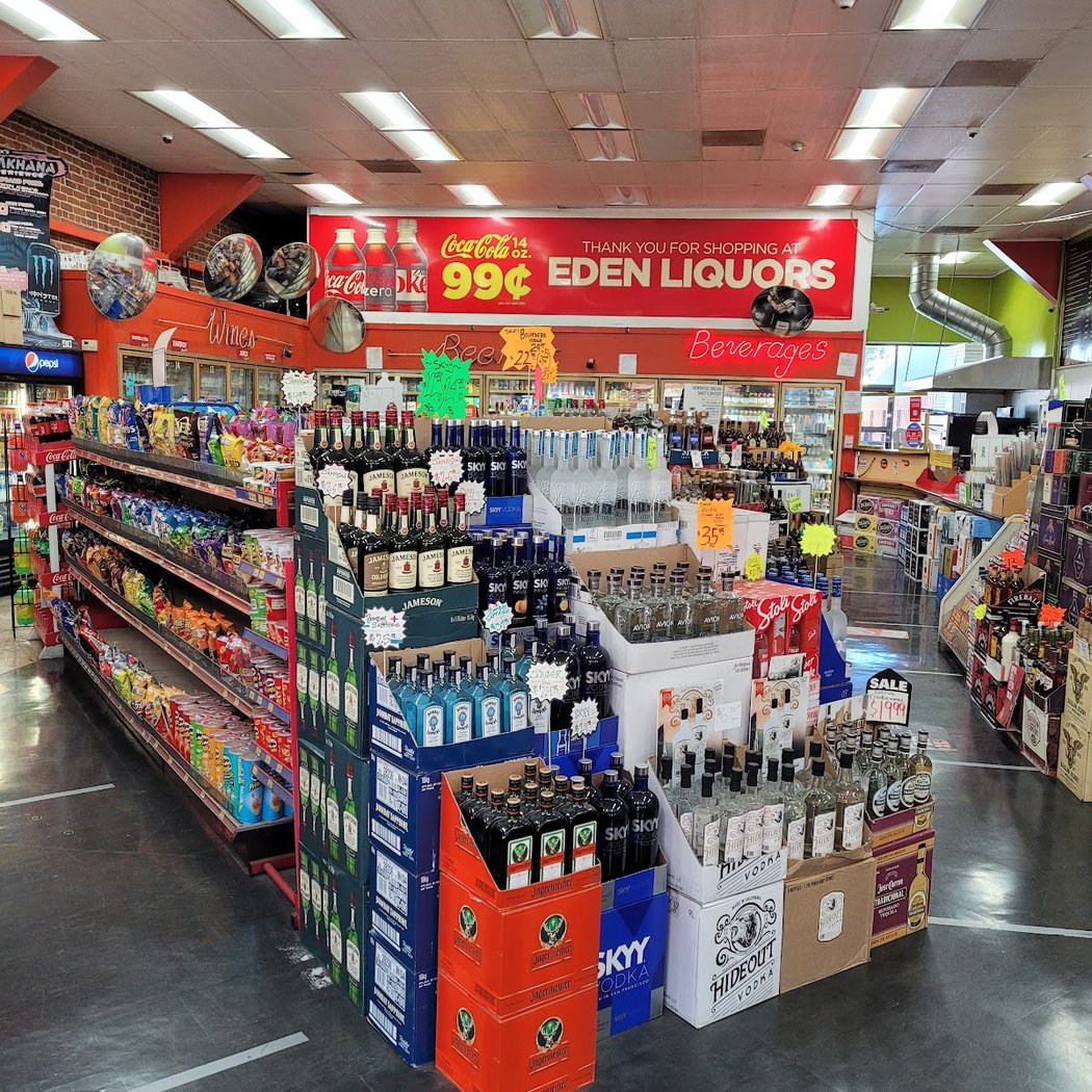 Eden’s Liquor & New York Pizza 3