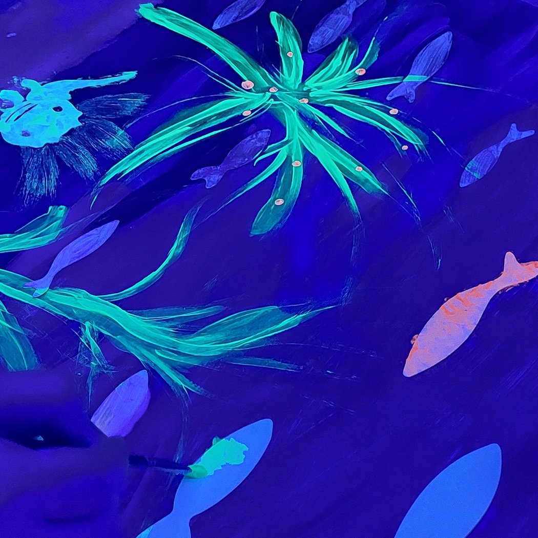 atelier créatif pour tous peintures phosphorescentes création immersive 1