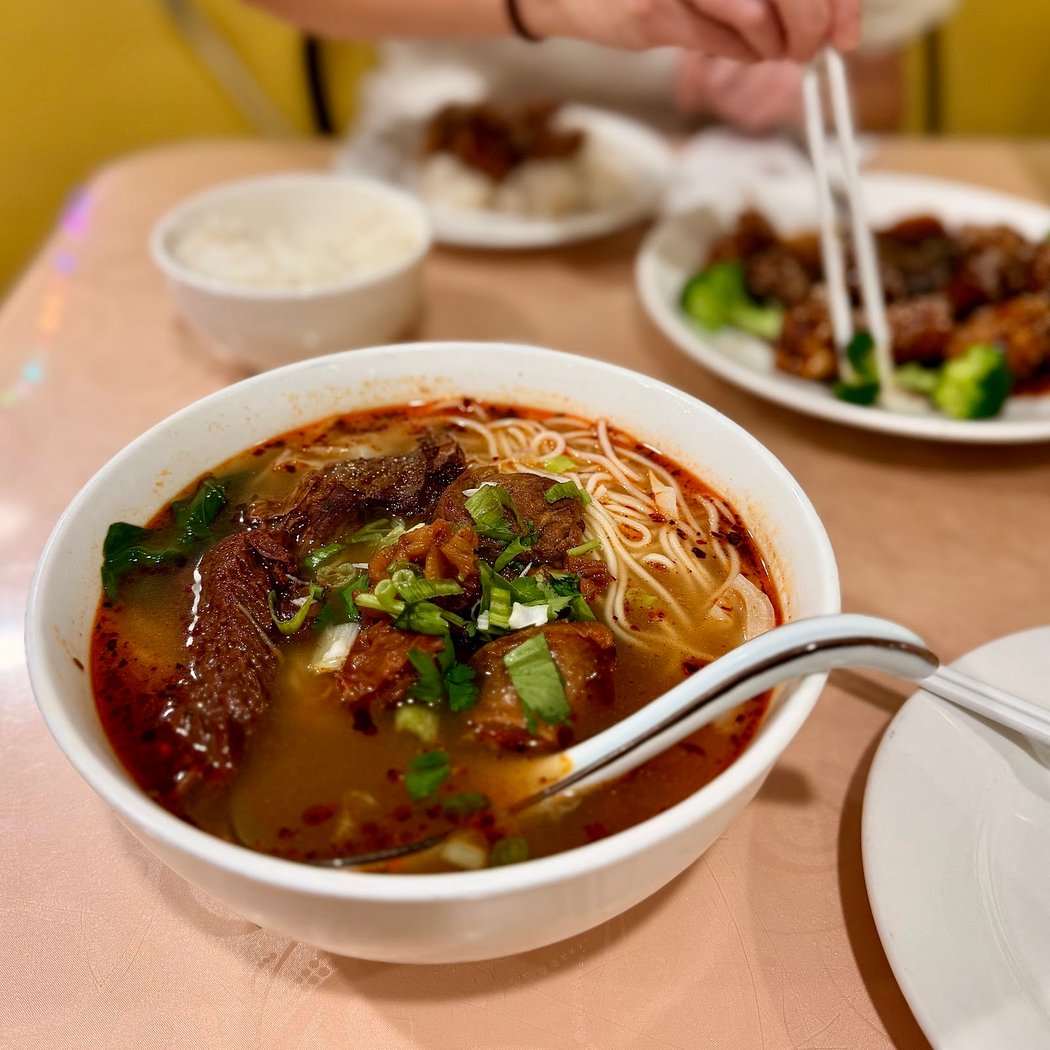 spicy & cloud restaurant 1