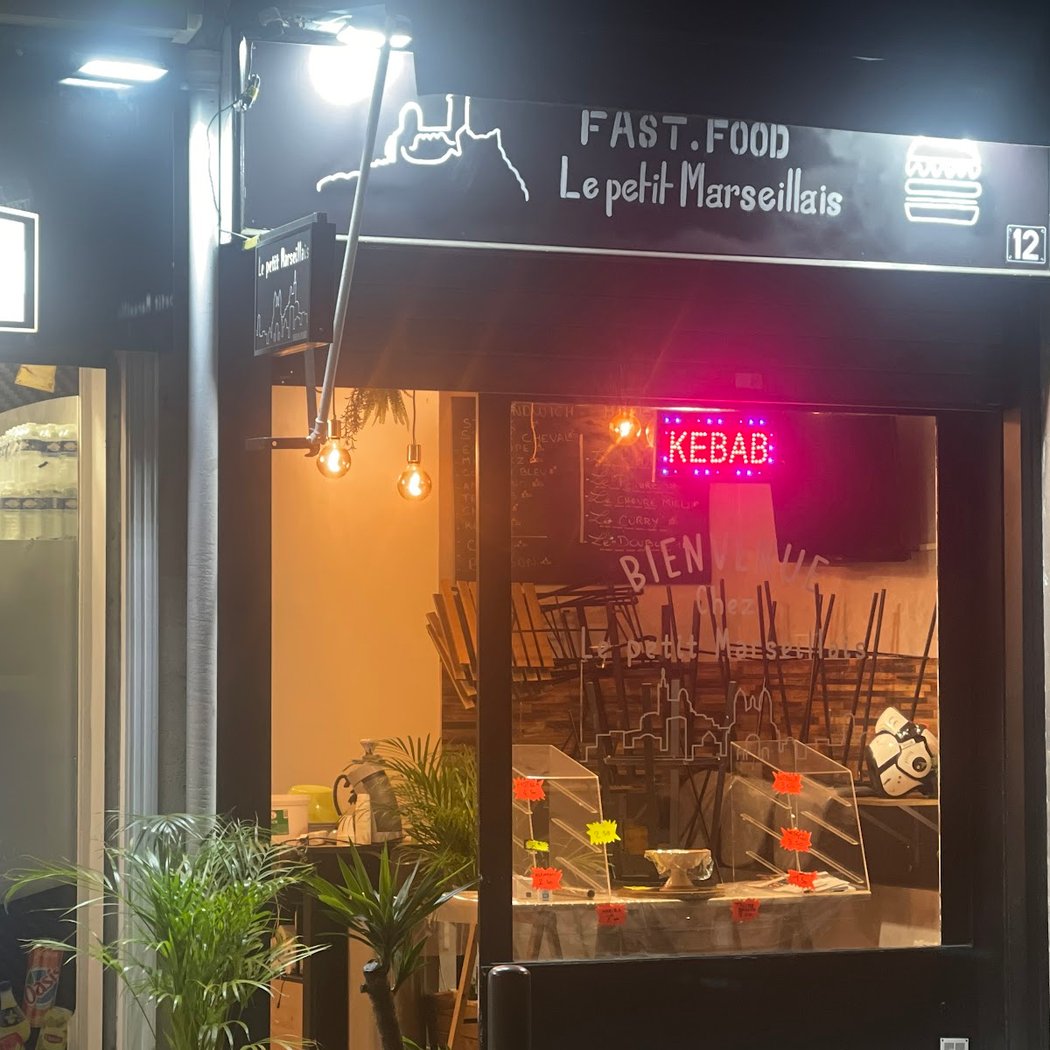 Le petit marseillais vieux port 3