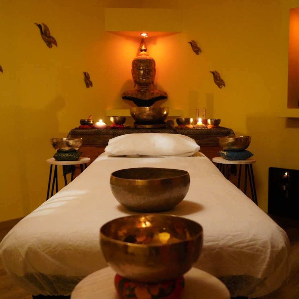 Cabinet Wellness From Thailand - Thai Traditional Massage 3