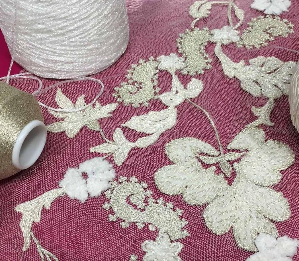 Les filles d'Hortensia, Broderie d'Art, Arbue Véronique 1
