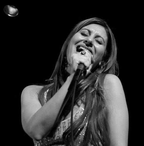 Delfina Sings The Standards 2