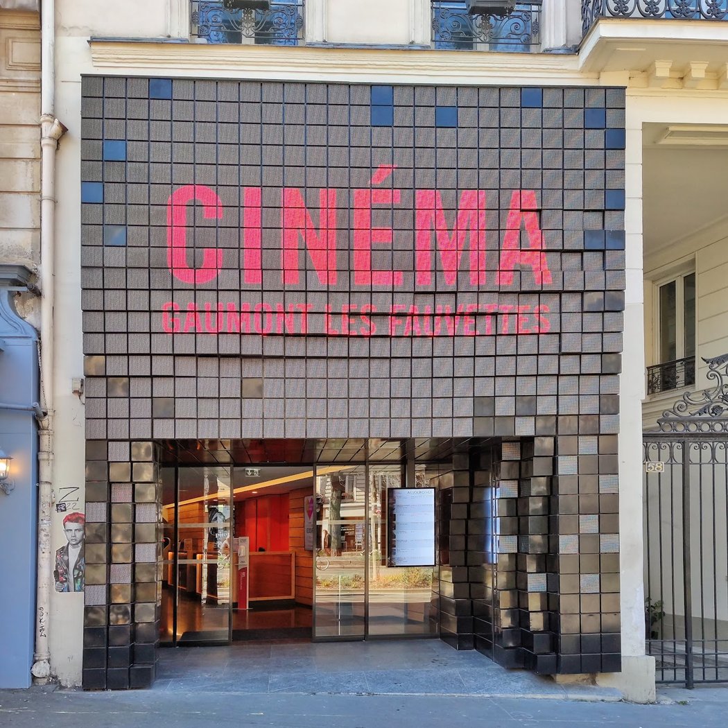 Pathé Les Fauvettes 2