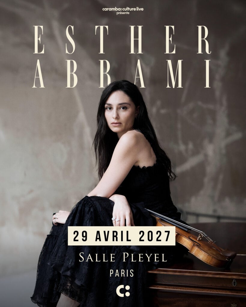 ESTHER ABRAMI en concert 1