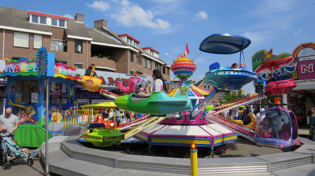Funfair 1