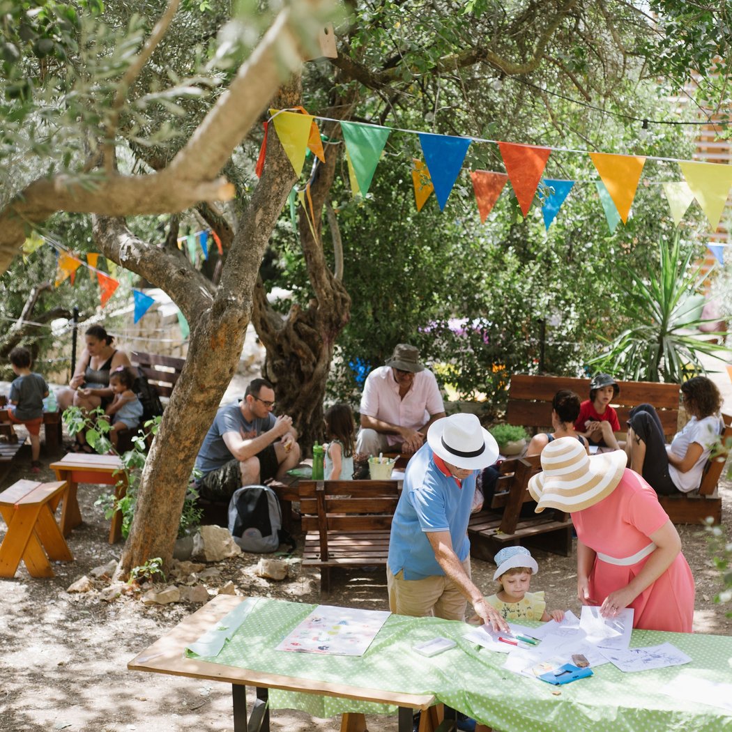 התנדבות קהילתית בגינה ההיסטורית 1