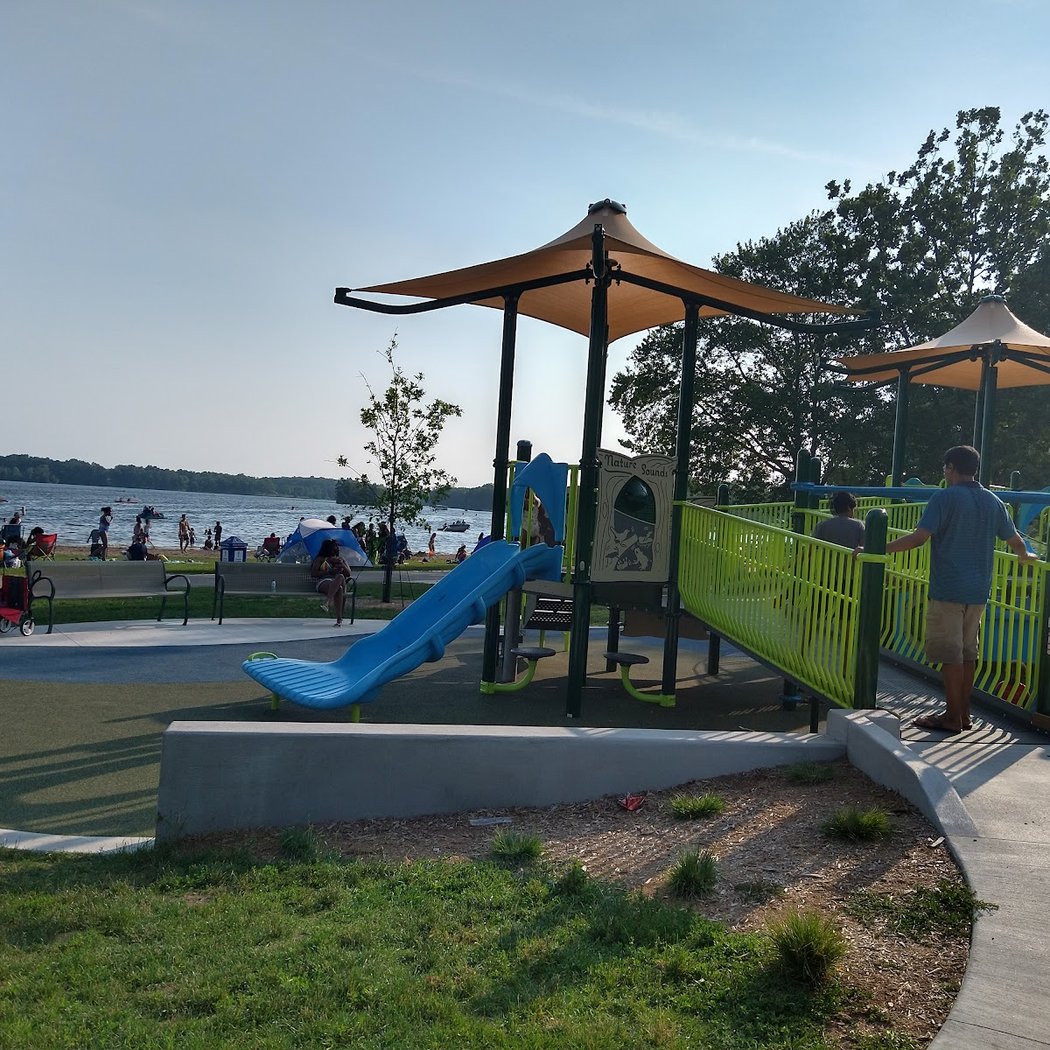 Maple Beach 2