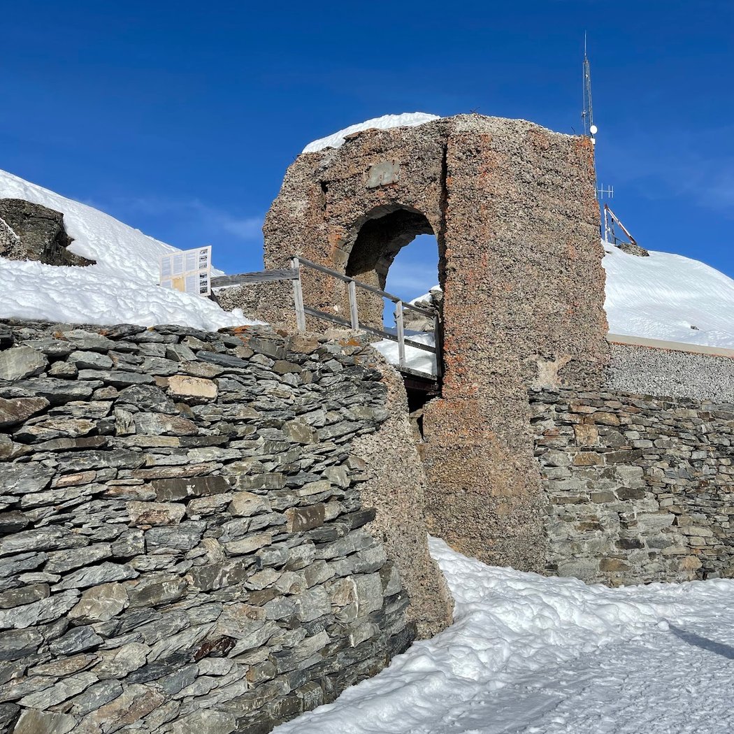 Le Fort La Rosière 1