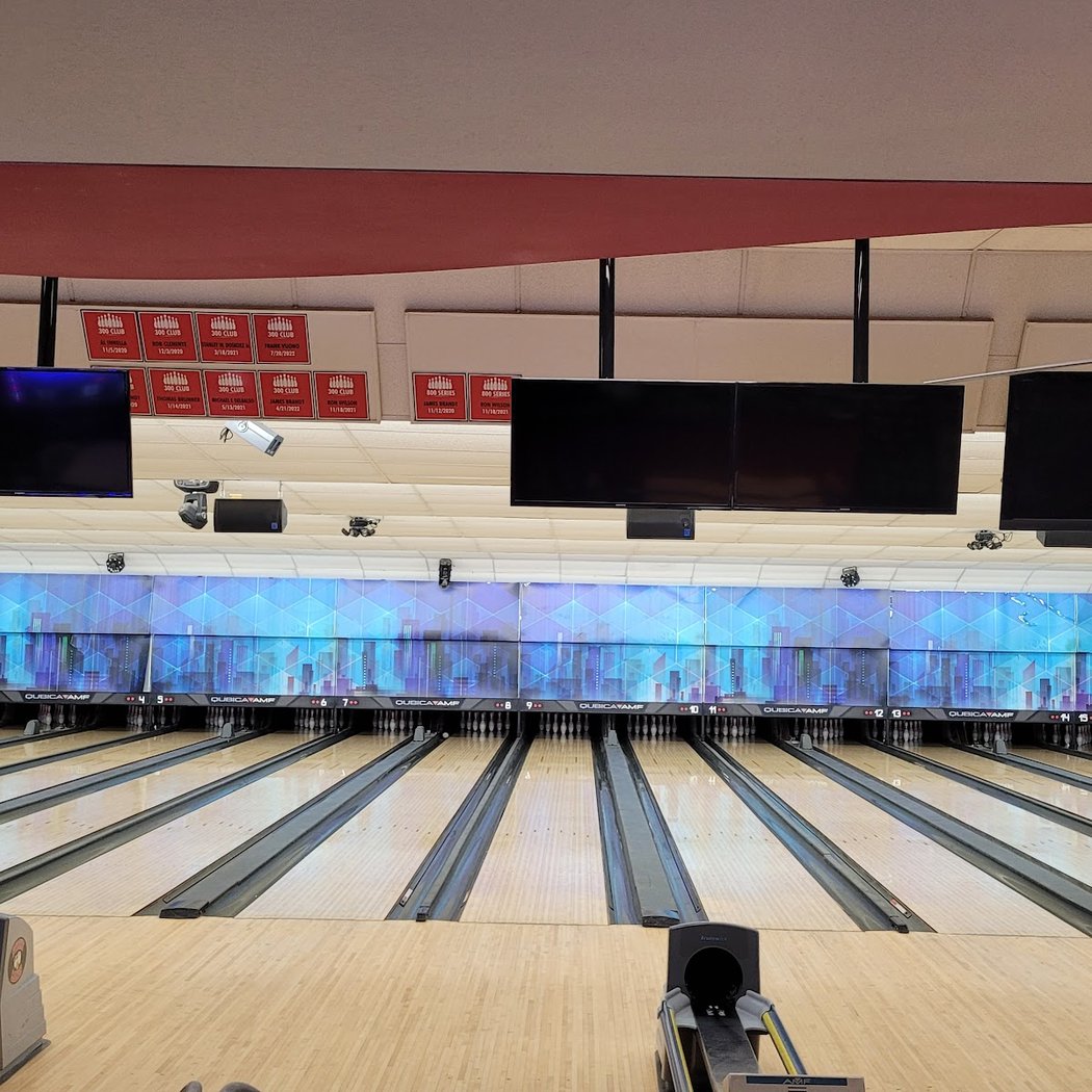 Strike 10 Lanes Deer Park 2