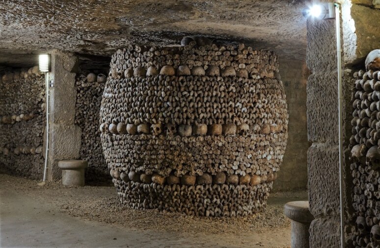 Catacombs of Paris 1