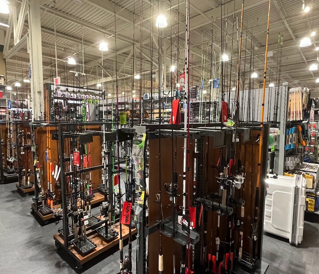 DICK'S Sporting Goods 3