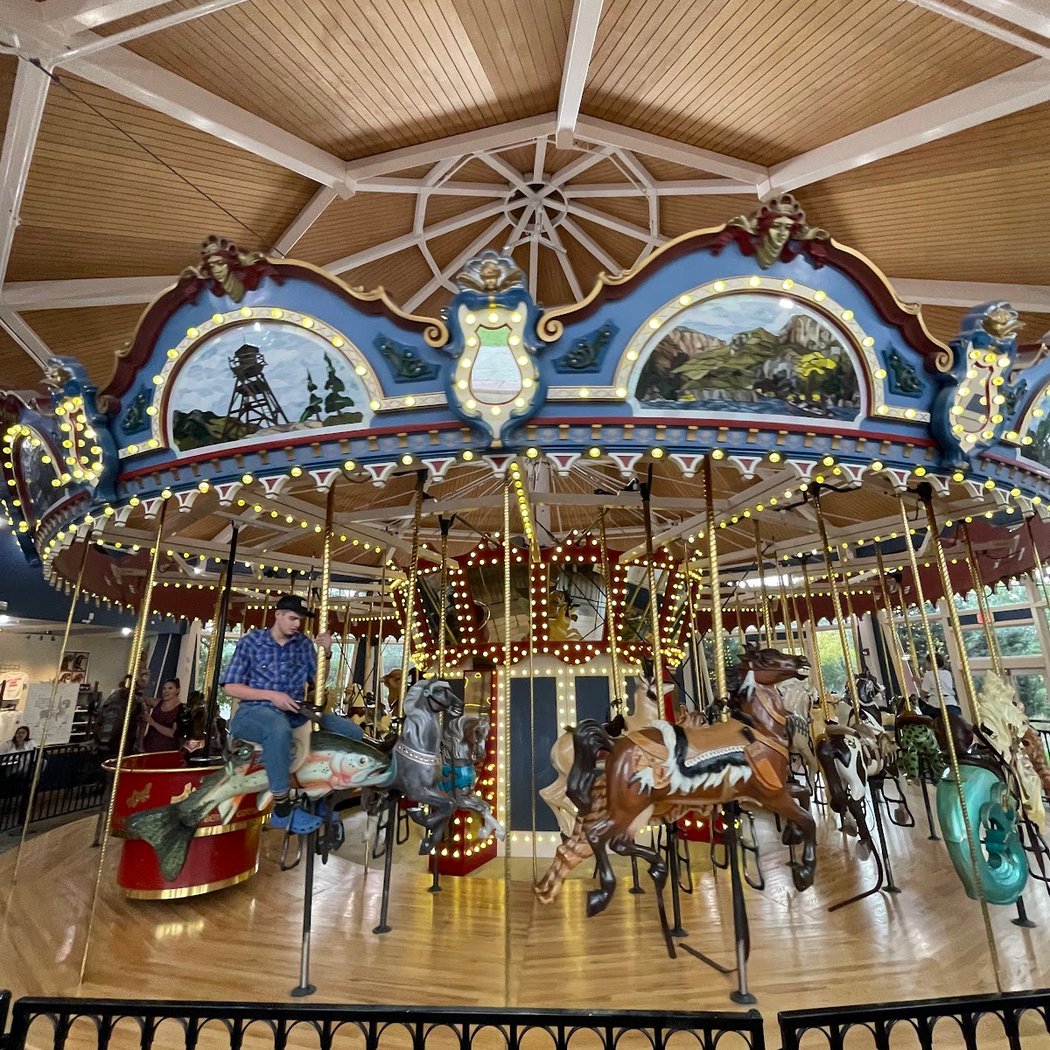 Great Northern Carousel 1
