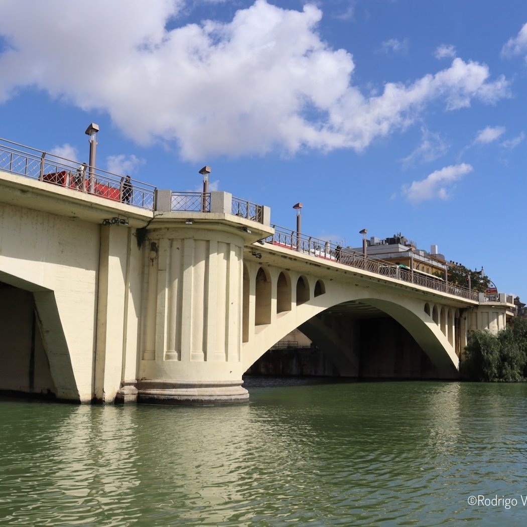 Eco River Cruise meeting point 3