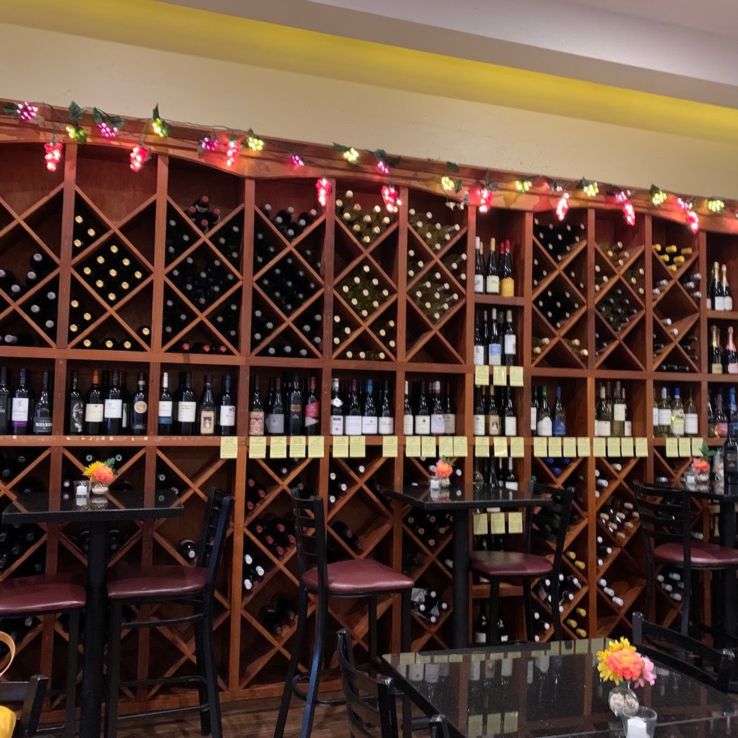 Tessora's Barra di Vino.. As of Jan 16, 2025 Tessoras is under new management 3