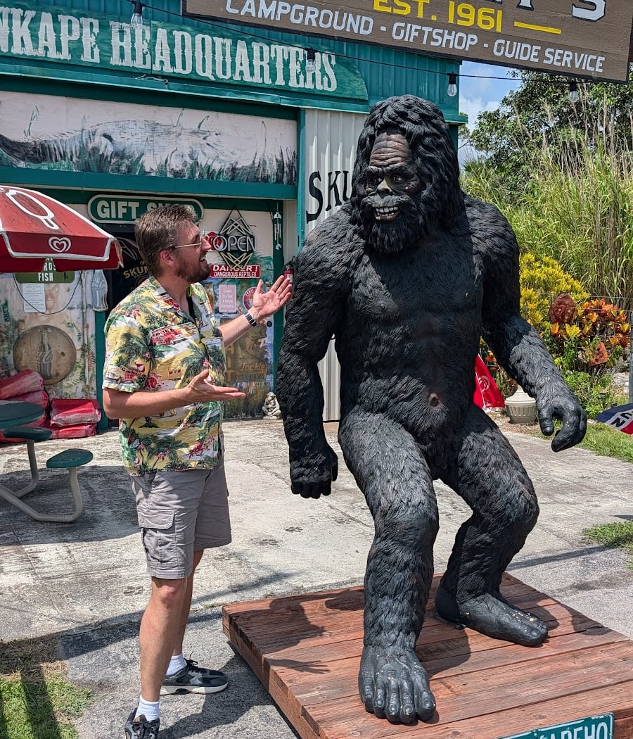 Skunk Ape Research Headquarter 1