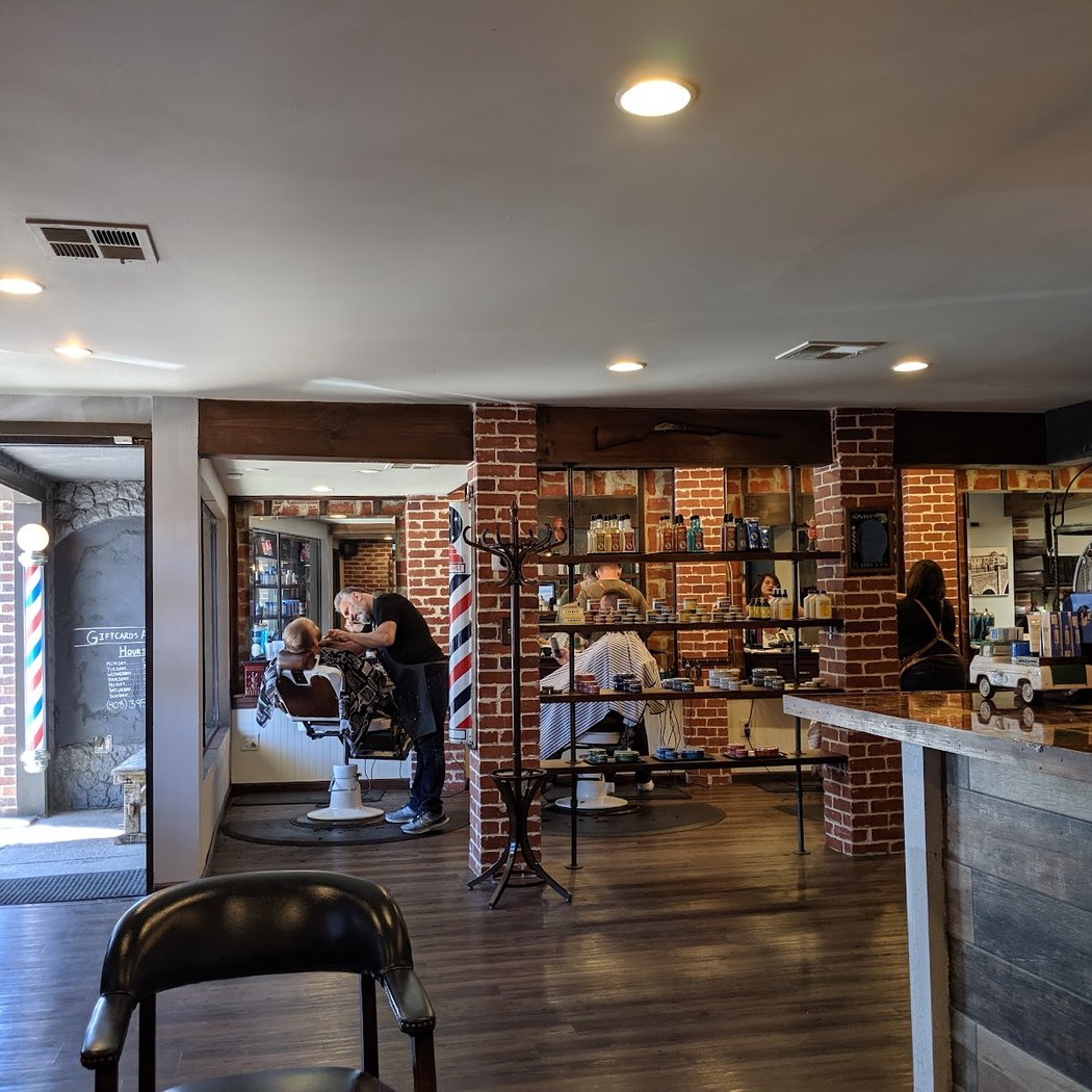 Royal Shaving Parlor 2