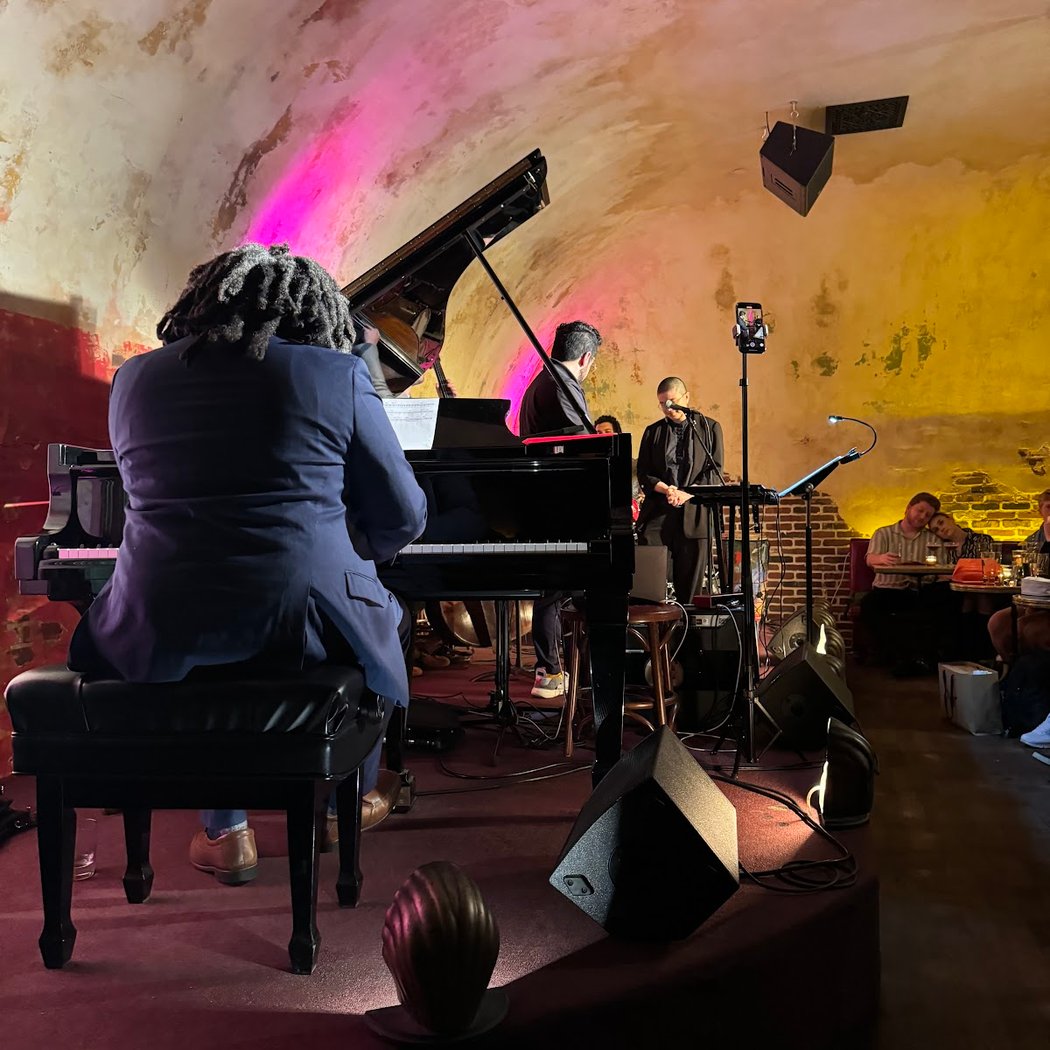 Sunday Jazz Brunch 3