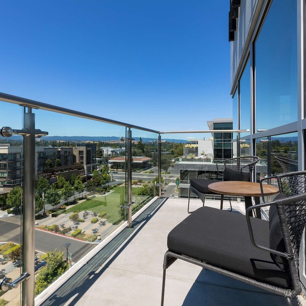 Hyatt Centric Mountain View 2