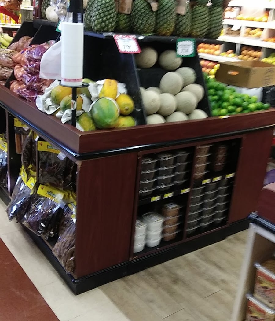 Arteaga's Food Center 3