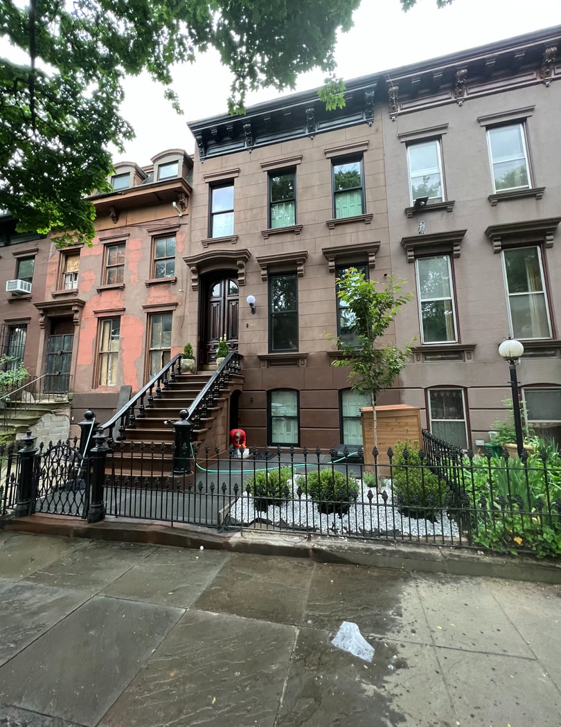 B&D Construction Brownstone Restoration & Masonry Contractor 3