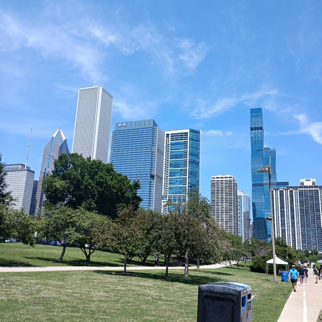 Lakefront Trail 3