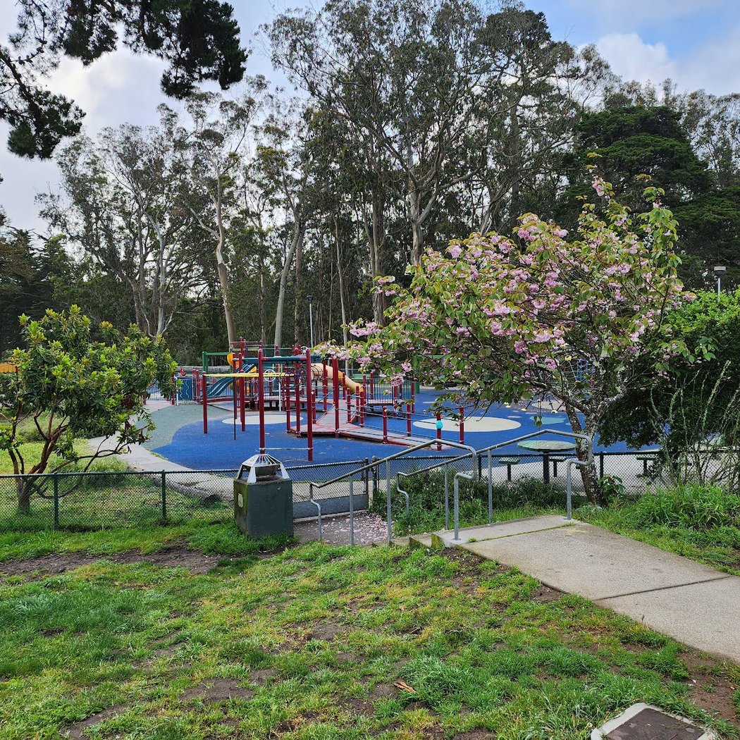 Parkside Square Park 2