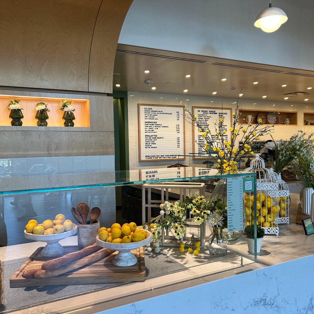 Cafe at Mountain View 2